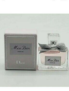 Miss Dior P a r f u m